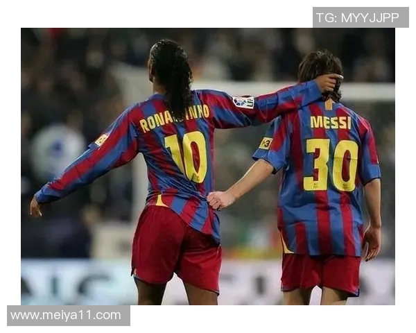 探寻那些被遗忘的足球明星与他们的辉煌瞬间 探寻那些被遗忘的足球明星与他们的辉煌瞬间